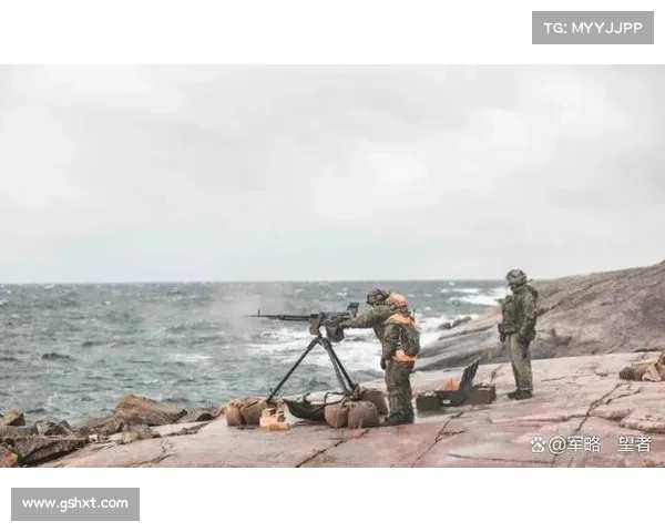 关岛美国军事基地海军陆战队与本土球员友谊赛精彩上演 展现友谊与竞技精神 关岛美国军事基地海军陆战队与本土球员友谊赛精彩上演 展现友谊与竞技精神